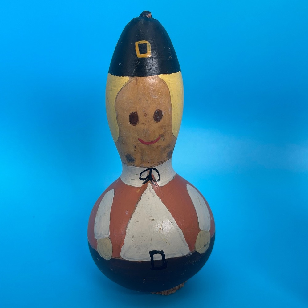 Vintage Hand Painted Pilgrim Gourd Figurines 4 Multicolor Thanksgiving Folk Art - Picture 4 of 8